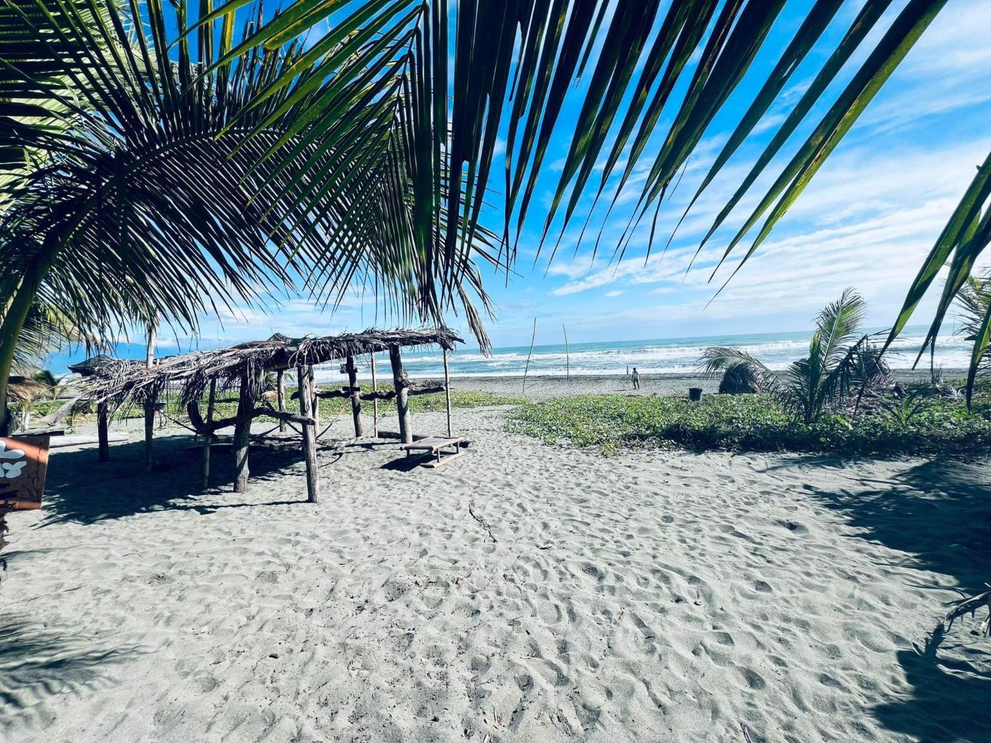 North Shore Beach Resort Baler Exterior photo